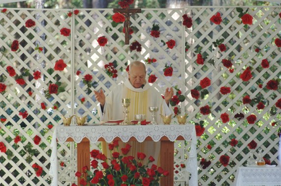 Mass of the Roses from 2014: Fr. Vic Messina presiding