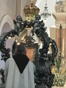Rector of the Shrine Padre Carmine Cucinelli places the Holy Veil in the movable reliquary